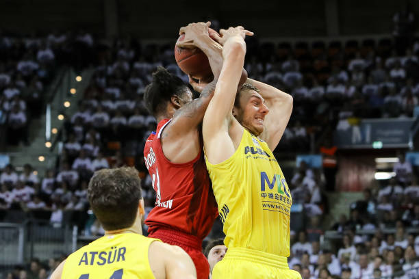 更是吸引了 更是吸引了