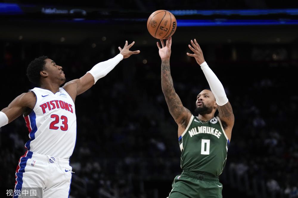 他们的中场 他们的中场